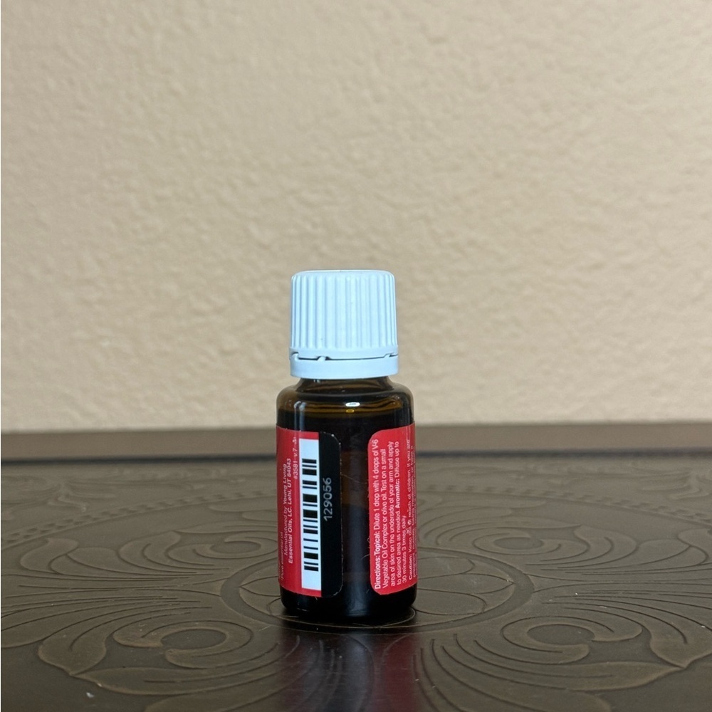 Young Living Lemongrass - Picture 2 of 2